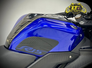 YAMAHA R15V3 DATE 2019