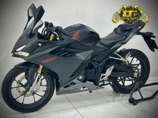 HONDA CBR150R DATE 2022
