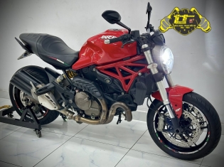 DUCATI MONSTER 821 ABS 2017 - BIỂN SỐ 60