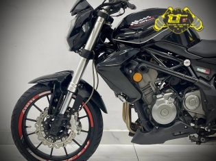 BENELLI 302 DATE 2015 - MÀU ĐEN