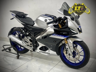YAMAHA R15M ABS DATE 2022