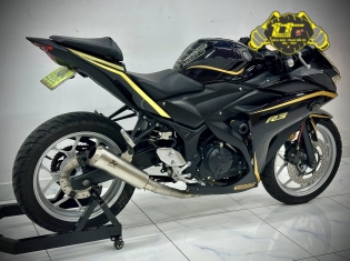 YAMAHA R3 DATE 2015