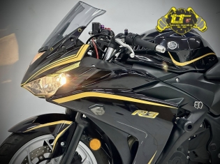 YAMAHA R3 DATE 2015