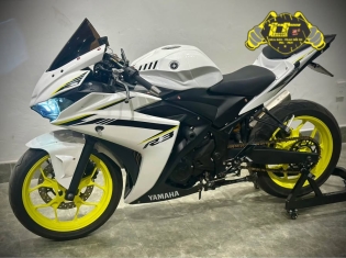 YAMAHA R3 2016