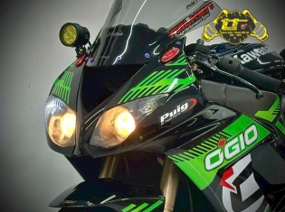 KAWASAKI ZX10R 2009 HẢI QUAN CHÍNH NGẠCH