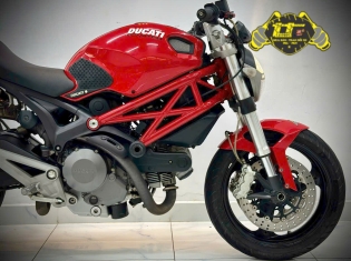 DUCATI MONSTER 795 DATE 2012