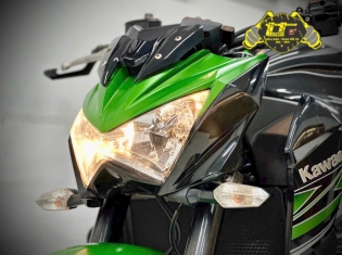 KAWASAKI Z800ABS DATE 2015