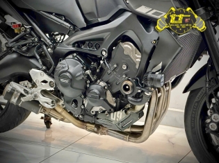 YAMAHA MT09 GEN 2 DATE 2017