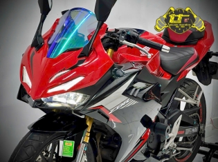 HONDA CBR150R DATE 2021