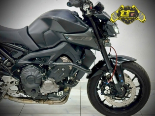 YAMAHA MT09 DATE 2017