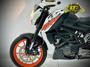 KTM DUKE 200 DATE 2020