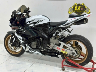 HONDA CBR600RR DATE 2007