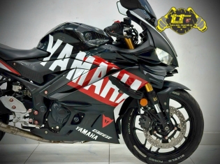 YAMAHA YZF-R3 DATE 2020