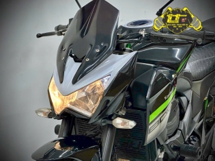 KAWASAKI Z800ABS DATE 2016