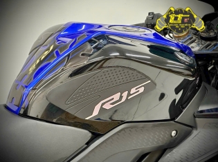 YAMAHA R15V3 DATE 2019 PHIÊN BẢN MONSTER ENERGY MOTOGP