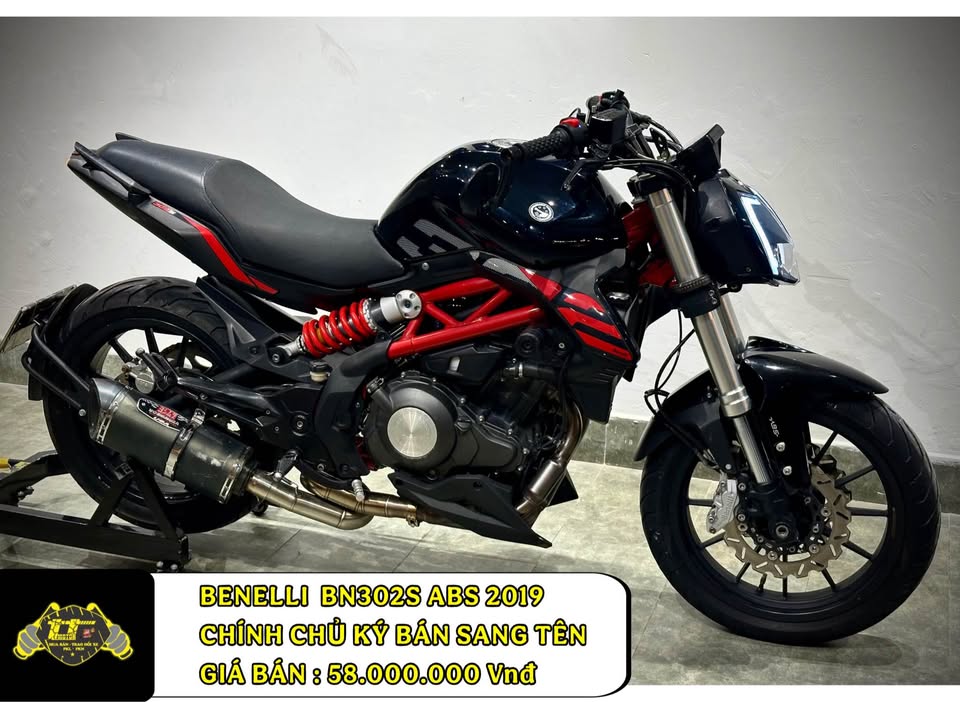 BENELLI 302