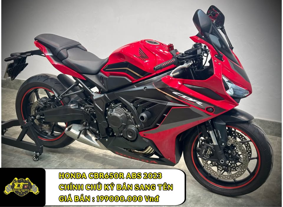 HONDA CBR250RR
